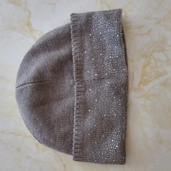 Calvin Klein hat - Picture 4 of 4